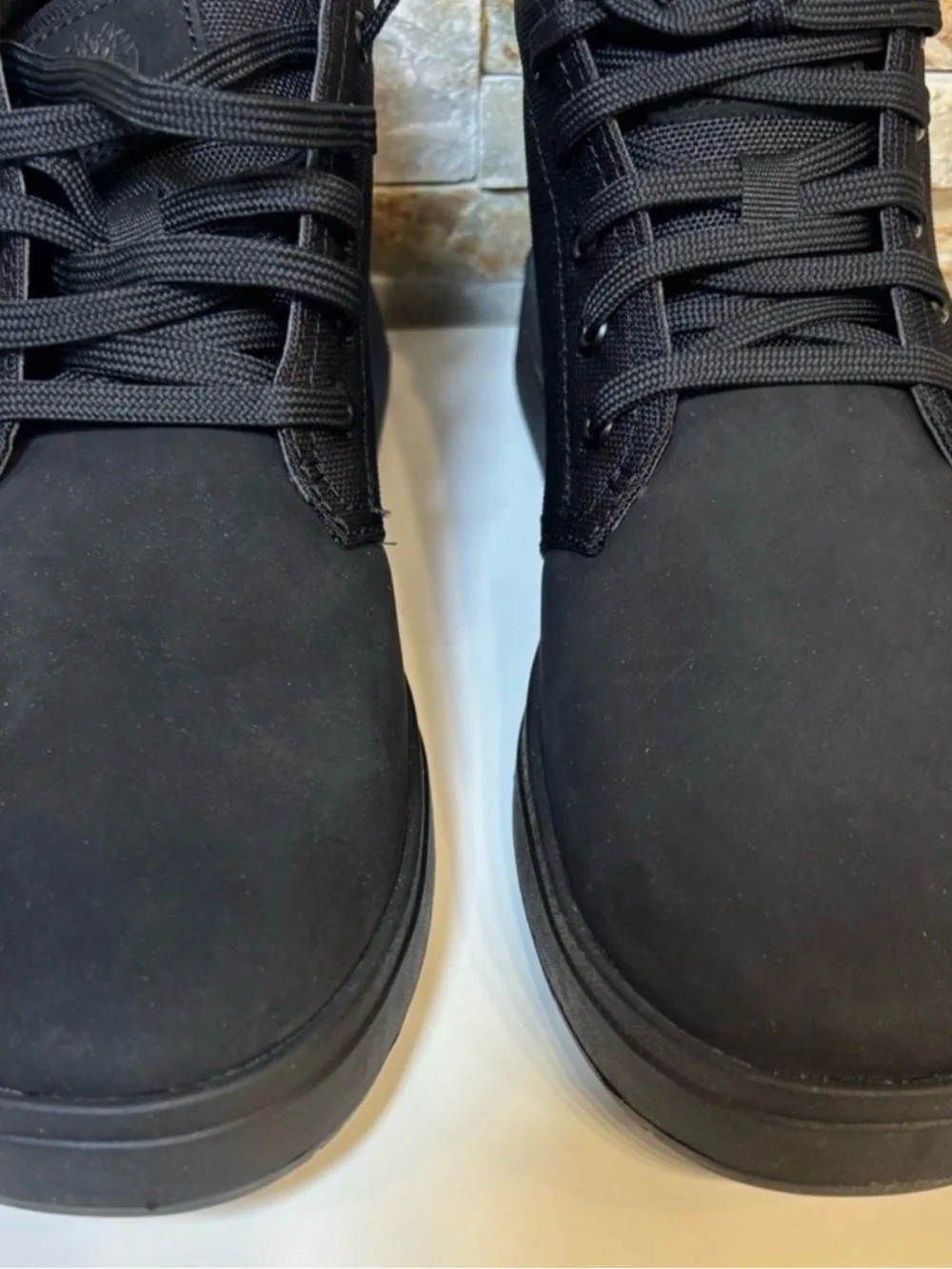 Timberland Davis Square Chukka Sneakers Men’s 10 Triple Black Nubuck NWT